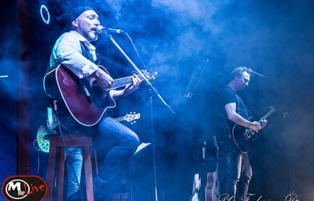 CARO AMICO TI SCRIVO